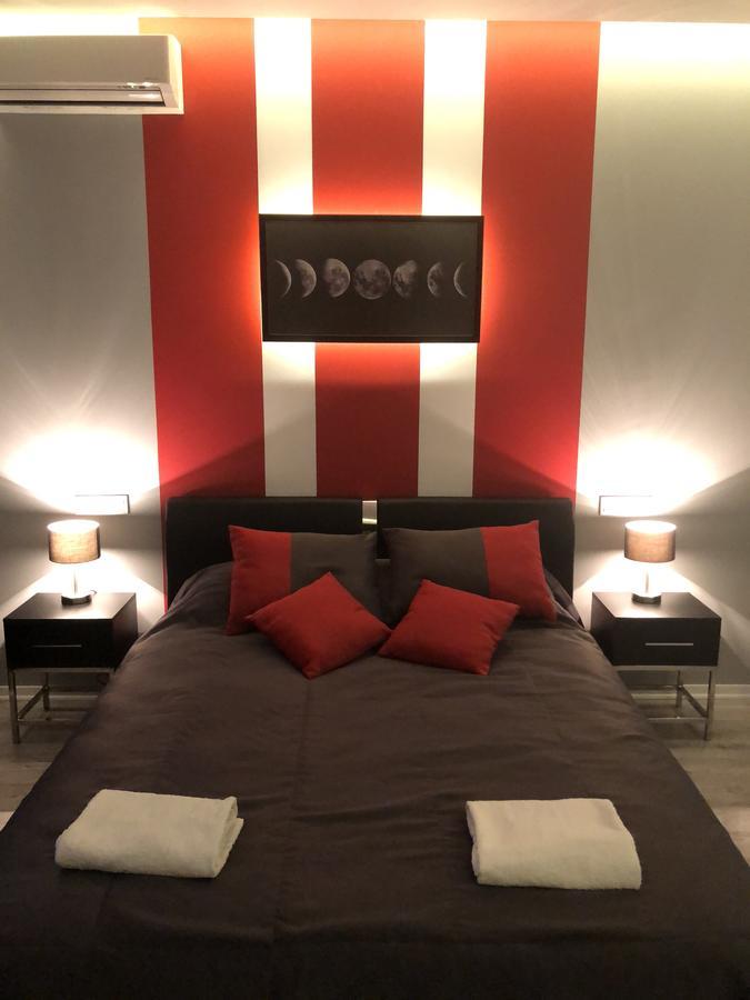 Bon Apetit Apartament 利沃夫 外观 照片